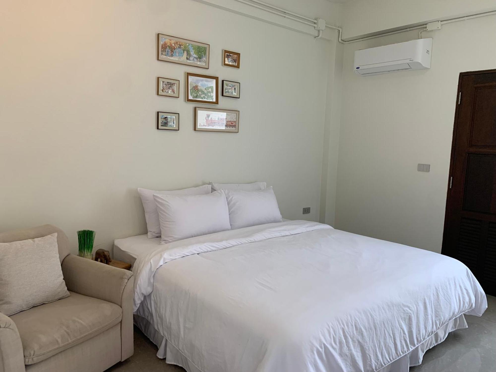 Self Check-In Apartment By Baiput Hometel Аюттхая Экстерьер фото
